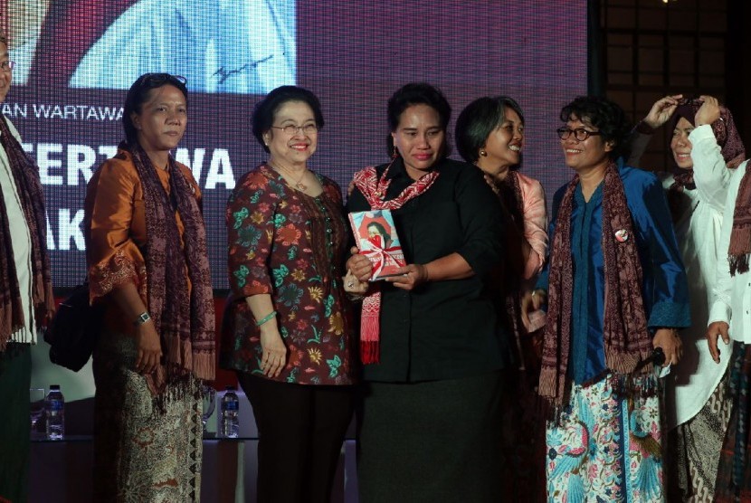 Peluncuran Buku Megawati