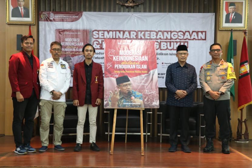 Peluncuran buku pemikiran Haedar Nashir di gedung DPD RI DIY, Kota Yogyakarta.