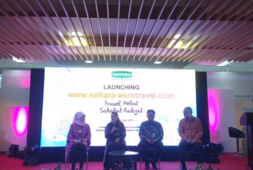 Peluncuran online travel agen, sahara-aerotravel di Gedung SMESCO, Jakarta, Rabu (1/6).