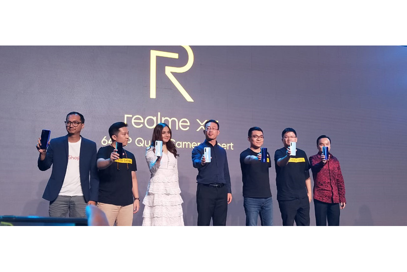 Peluncuran realme XT di The Tribata, Jakarta Selatan, Rabu (23/10). 