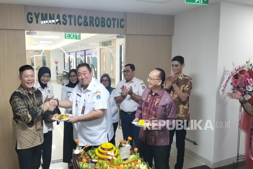 Mengenal Rehabilitasi Robotik, Inovasi di RS Hermina Kemayoran Bantu Pemulihan Pasca-Stroke