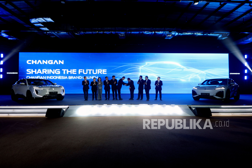 Peluncuran resmi Changan di Indonesia yang berkolaborasi dengan Indomobil Group di Jakarta, Rabu (19/11/2025).