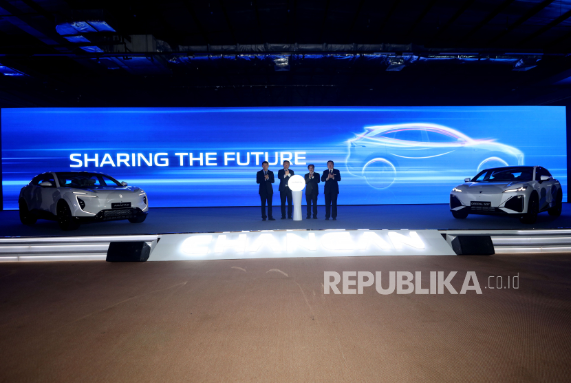 Peluncuran resmi Changan di Indonesia yang berkolaborasi dengan Indomobil Group di Jakarta, Rabu (19/11/2025).