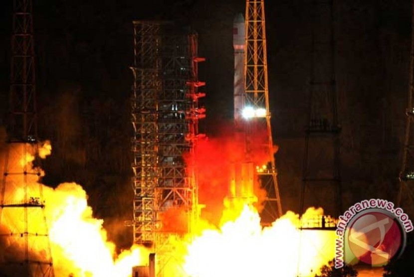Peluncuran Satelit Navigasi Cina