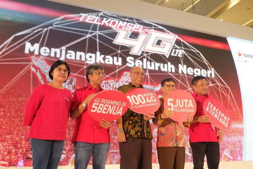 Peluncuran Telkomsel 4G Nation