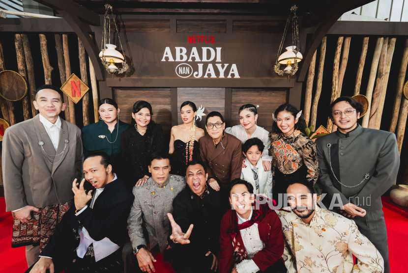 Film Zombi Abadi Nan Jaya Libatkan Lebih dari 200 Zombi dengan Karakter Beda-Beda