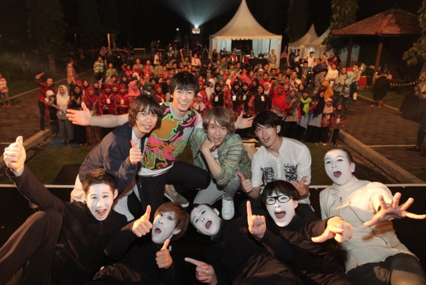 Pemain gamelan dan musisi asal Jepang yang berkolaborasi di ajang We Are Asia