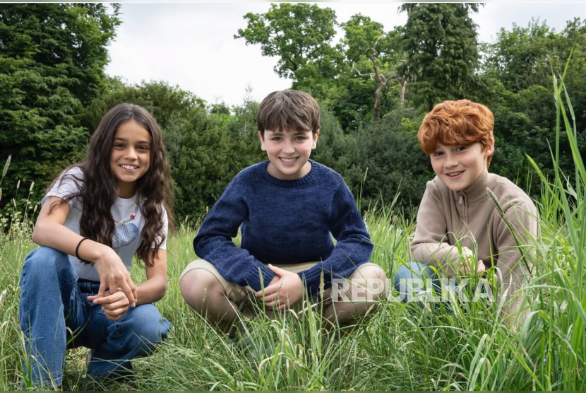 Pemain Harry Potter, Ron, dan Hermione untuk serial HBO Harry Potter.