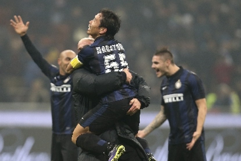 Pemain Inter Milan ketika melakukan selebrasi saat mencetak gol.