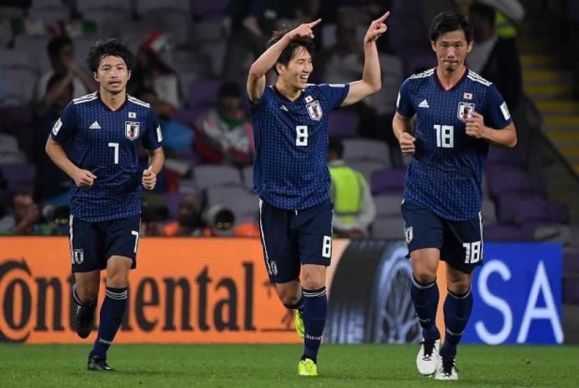 Pemain Jepang merayakan gol ketiga ke gawang Iran pada semifinal Piala Asia 2019.