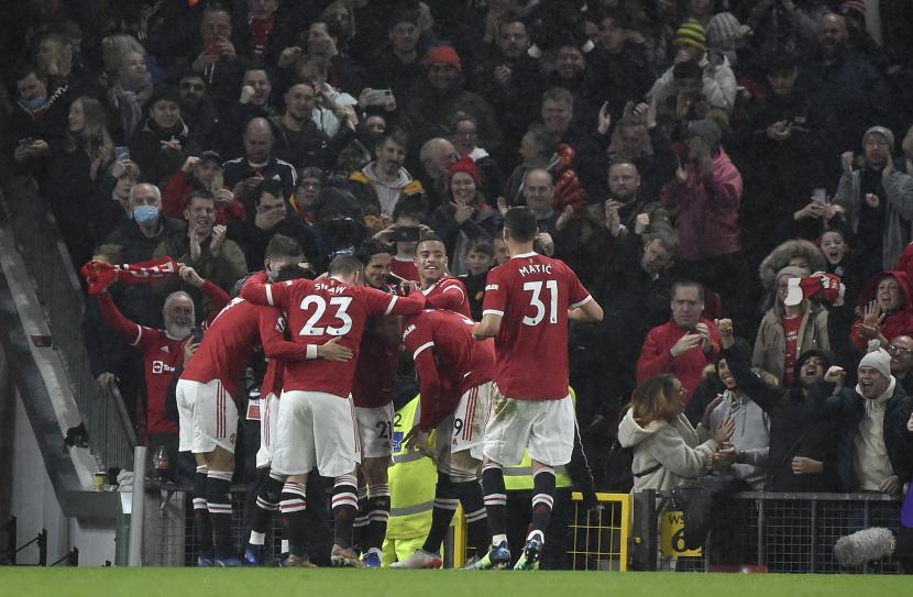 Manchester United tak terkalahkan dalam 12 pertandingan tandang terakhir melawan tim kota London di pentas Liga Primer.