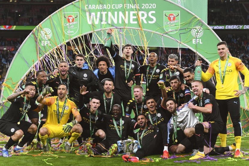 Pemain Manchester City merayakan gelar juara Piala Liga Inggris (Piala Carabao) musim 2019/2020.
