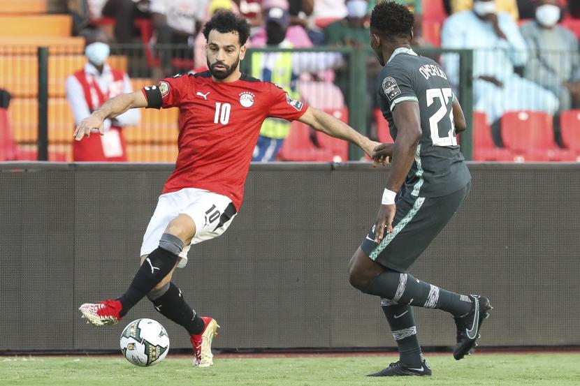 Striker timnas Mesir Mohamed Salah saat beraksi di Piala Afrika 2021 di Garoua, Kamerun, Januari 2022. Salah mengantarkan negaranya ke perempat final, Kamis (27/1/2022).