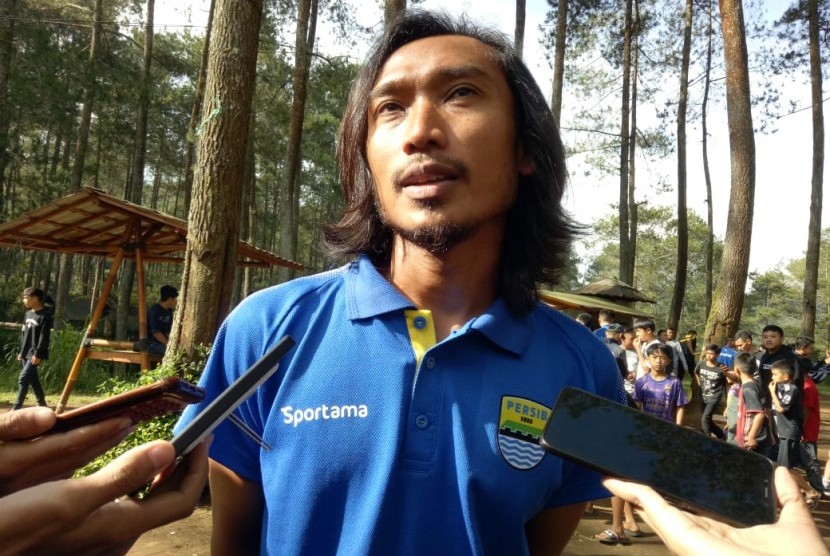 Pemain Persib Bandung, Hariono di Grafika Cikole, Lembang, Kabupaten Bandung Barat, Senin (13/5).