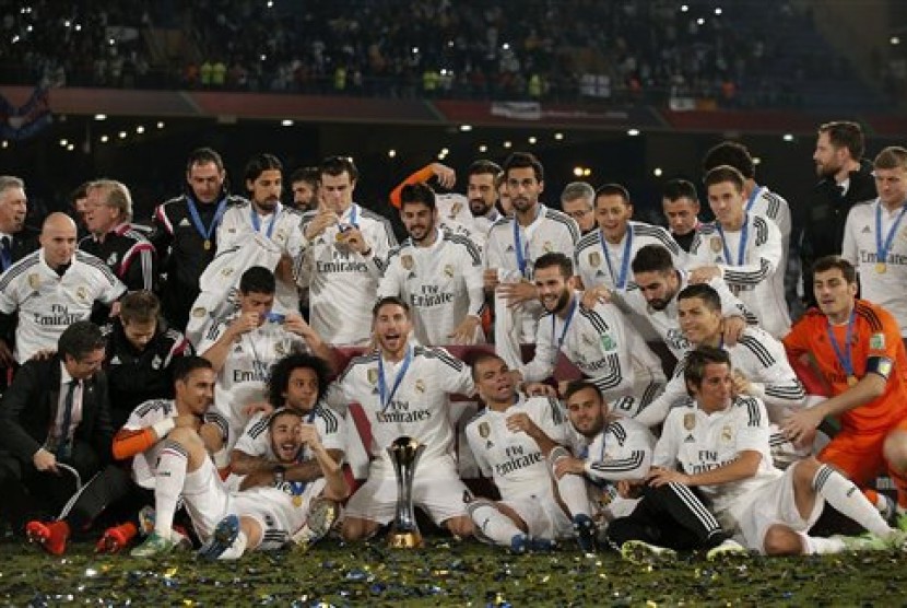 Pemain Real Madrid merayakan keberhasilan menjuarai Piala Dunia Antarklub 2014.