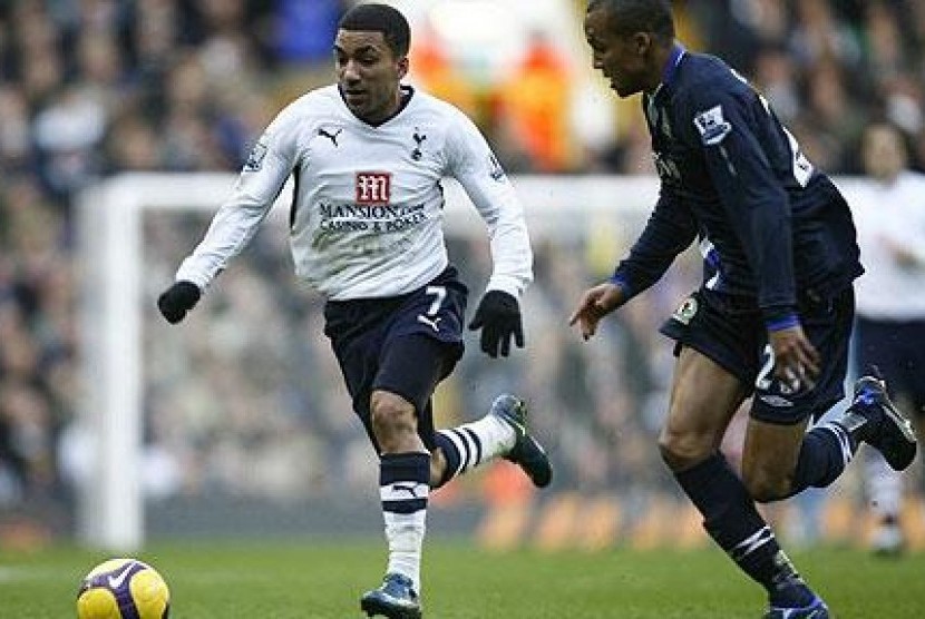 Pemain sayap Spurs, Aaron Lennon.