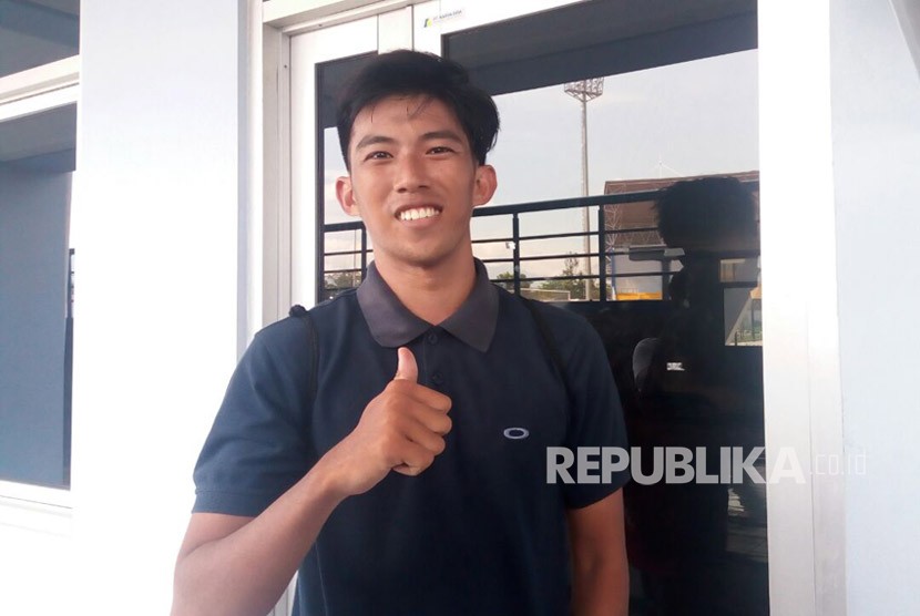 Pemain seleksi Persib Bandung, Ahmad Rajendra, di SPOrT Jabar, Arcamanik, Bandung, Selasa (3/4).