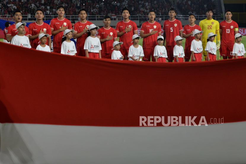 Pemain Timnas Indonesia pada pertandingan grup B Piala AFF 2024 melawan Laos di Stadion Manahan, Solo, Kamis (12/12/2024).