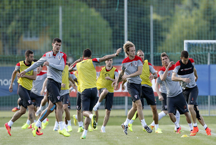 Pemain Timnas Kroasia menggelar sesi latihan di Bad Tatzmannsdorf, Wina, dalam rangka persiapan Piala Dunia 2014 Brasil. 