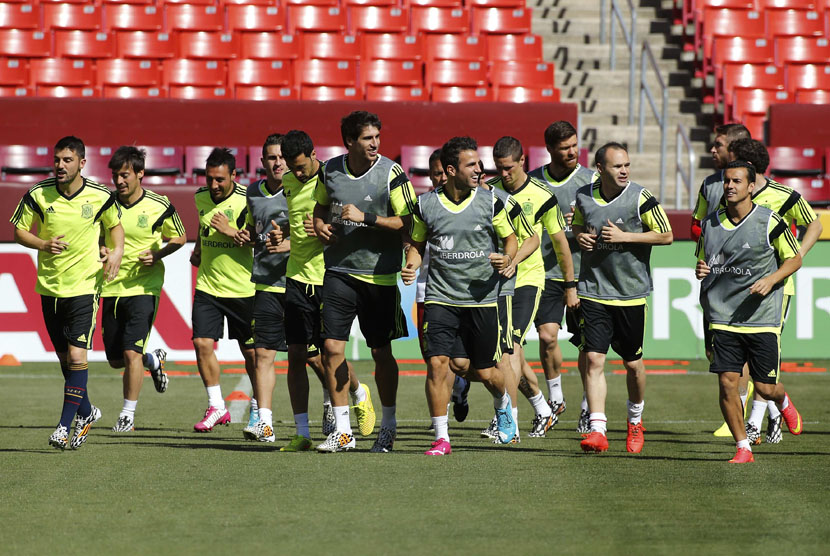 Pemain Timnas Spanyol menggelar sesi latihan di Landover, Maryland, Amerika Serikat, Jumat (6/6). 