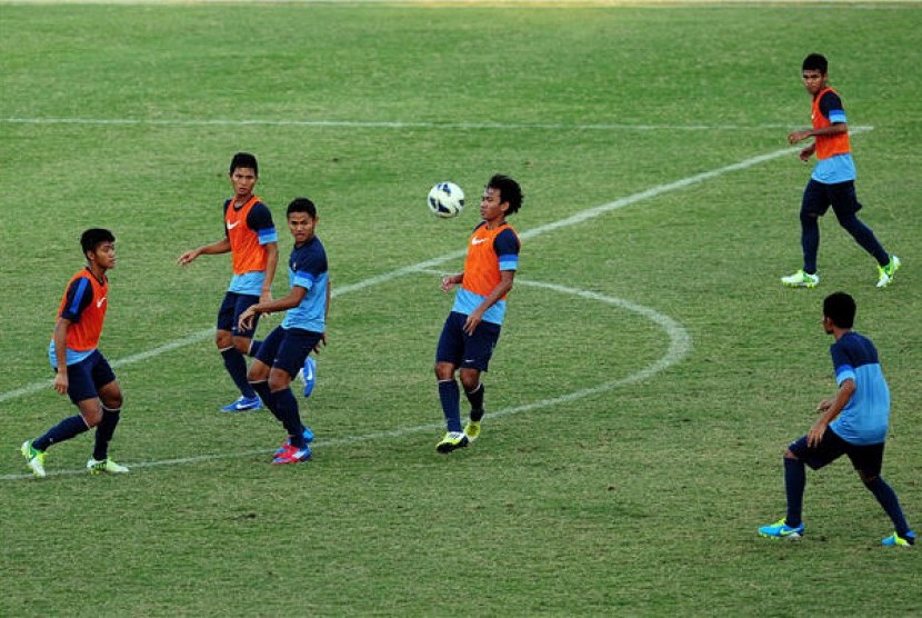 Pemain Timnas U-19 Indonesia menggelar latihan. (ilustrasi) 