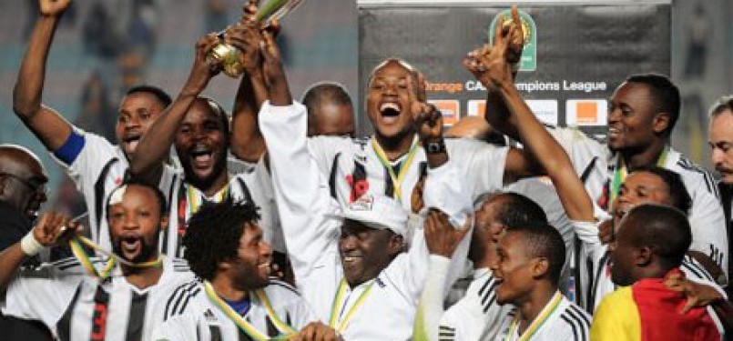 Pemain TP Mazembe merayakan keberhasilannya menjuarai Liga Champions Afrika.