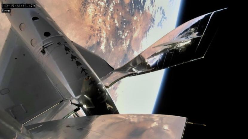 Pemandangan dari penerbangan luar angkasa pertama pesawat Virgin Galactic pada 22 Mei 2021.