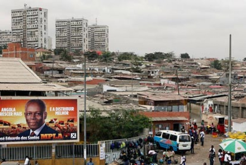 Pemandangan di satu sudut Kota Luanda, Ibu Kota Angola.