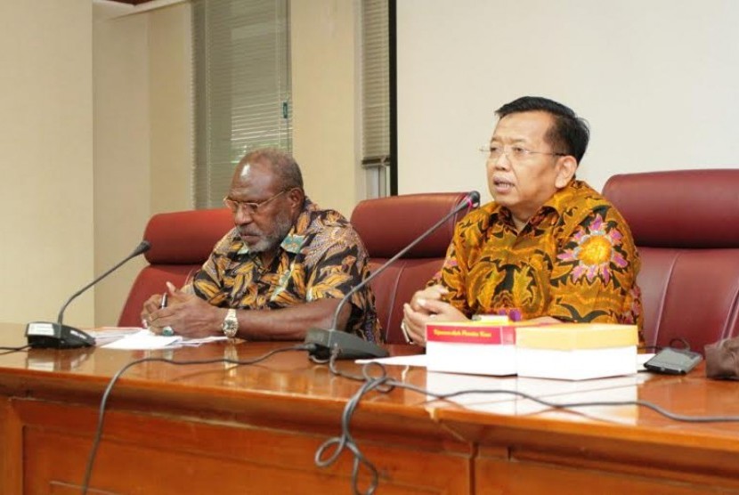 Pembahasan DPD mengenai Otsus Papua, Kamis (28/4).