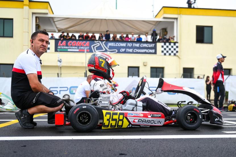 Pembalap muda Indonesia, Qarrar Firhand, berhasil finis di posisi ketiga pada balapan gokart internasional Campionato Italiano Karting di Sirkuit La Conca, Lecce, Italia, pada akhir pekan kemarin.