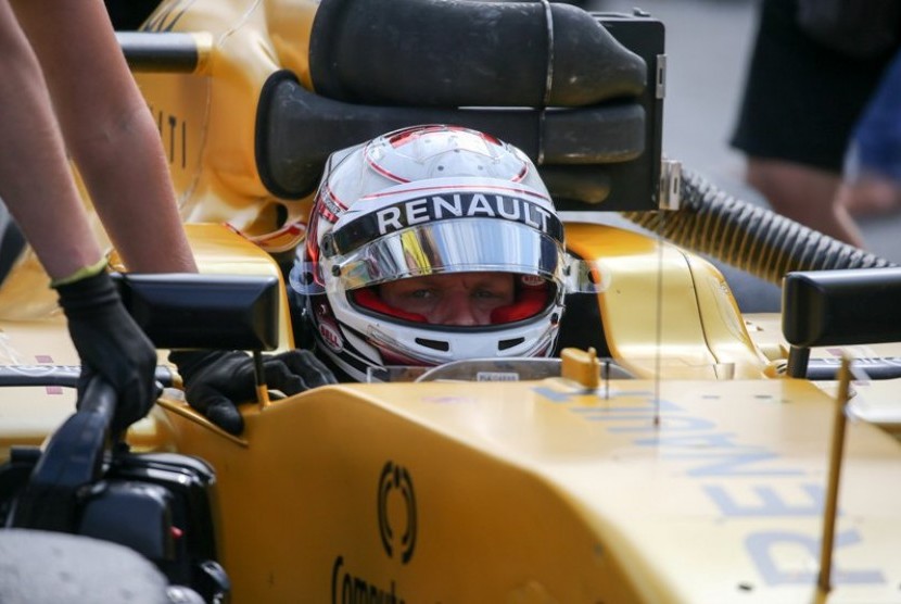 Pembalap Renault Kevin Magnussen
