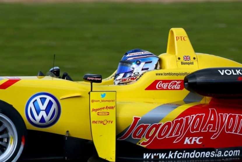 Pembalap Sean Gelael turun di Sirkuit Silverstone dalam serie Formula 3 Eropa.