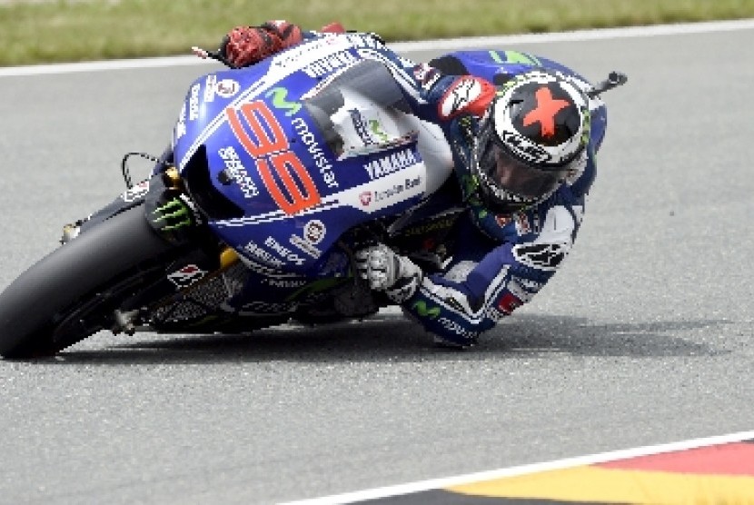  Pembalap Yamaha, Jorge Lorenzo di Sirkui Sachsenring di Hohenstein-Ernstthal, Jerman pada 13 Juli 2014.