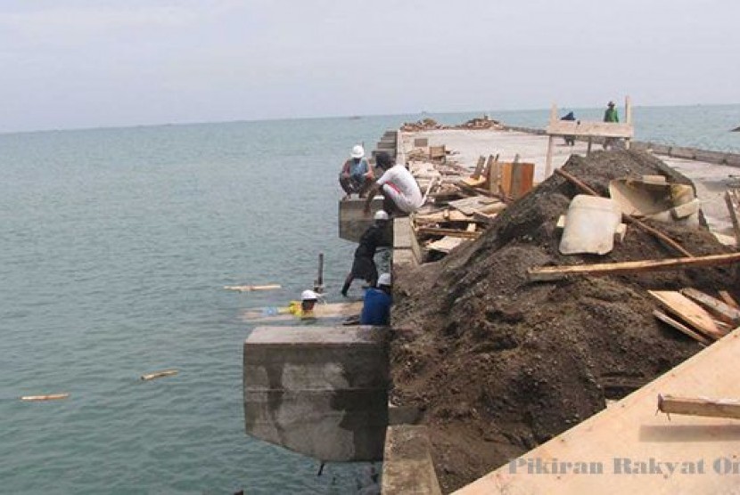 Pembangunan dermaga Pelabuhan Patimban