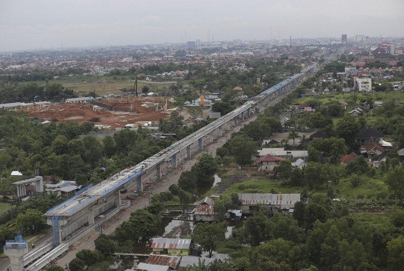 Light Rail Transit (LRT) in Palembang, South Sumatra, is predicted to be completed as planned.
