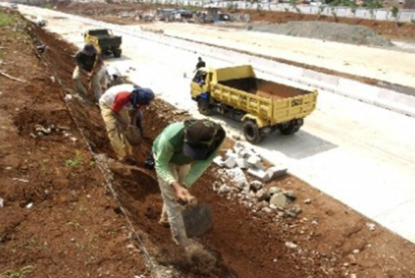 Pembangunan Jalan/Ilustrasi Pemerintah Kabupaten (Pemkab) Garut mulai memperbaiki sejumlah ruas jalan yang rusak.