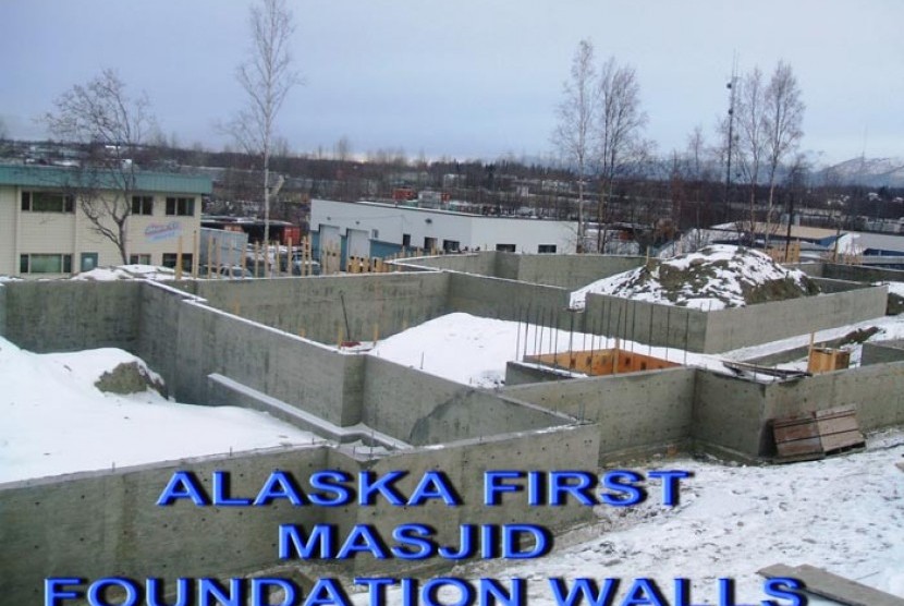 Pembangunan masjid pertama di Alaska.
