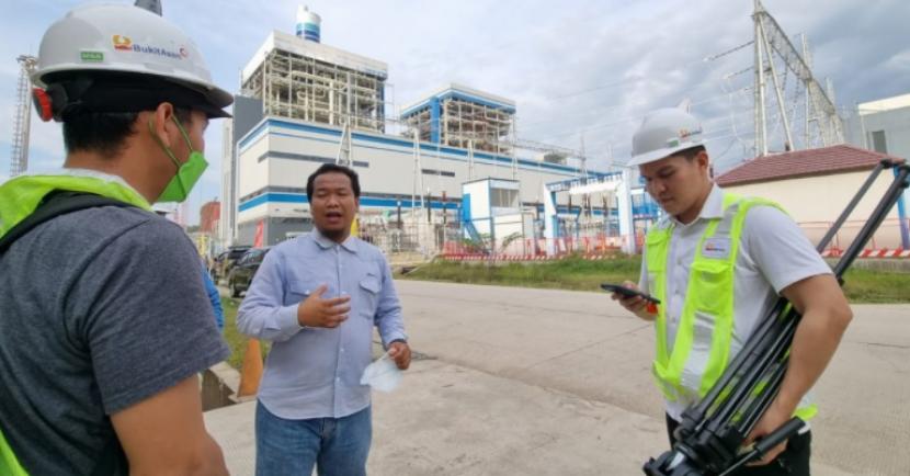 Pembangunan Pembangkit Listrik Tenaga Uap (PLTU) Sumsel 8 di Tanjung Lalang, Tanjung Agung, Muara Enim, Sumatera Selatan, ditargetkan dapat selesai pada Maret 2022 mendatang. PLTU Mulut Tambang terbesar di Asia Tenggara tersebut berkapasitas 2 X 660 Mega Watt (MW) dan progres pembangunannya telah mencapai 92,84 persen.
