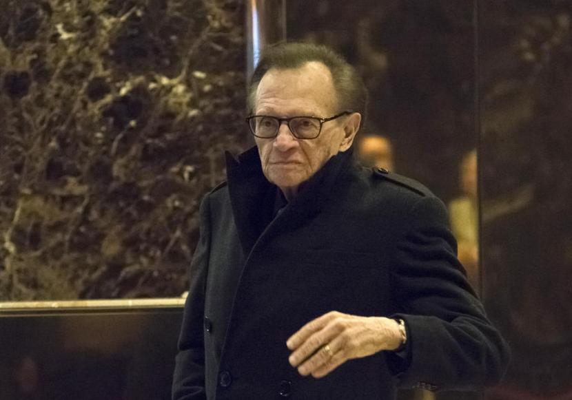 Pembawa acara televisi, Larry King.