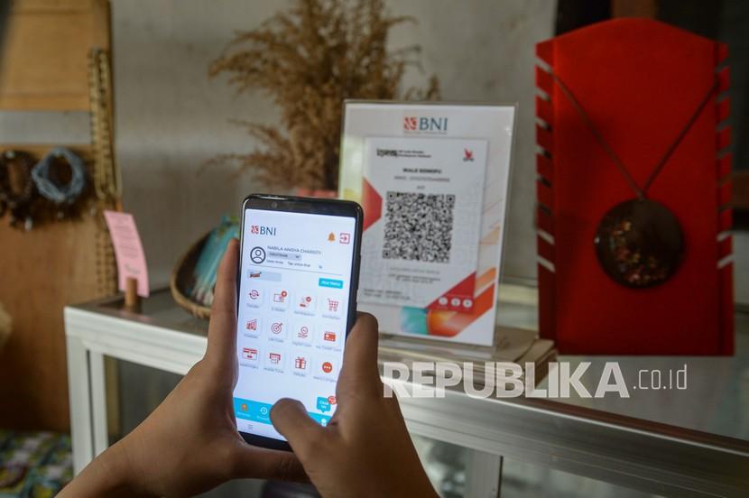 PT Bank Negara Indonesia (BNI) (Persero) Tbk berkomitmen meningkatkan kinerja dari sisi layanan digital dengan menyiapkan belanja modal atau capital expenditure teknologi informasi sebanyak tiga persen dari pendapatan pada 2022. (ilustrasi).
