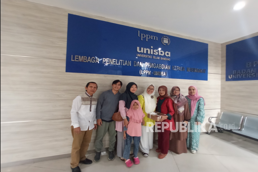 Pelaku Usaha Bawang Goreng hingga Puding, Dapat Pelatihan Sertifikasi Halal dan Pemasaran Digital