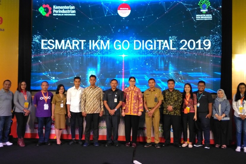 Pembukaan IKM Go Digital di Bali (2)