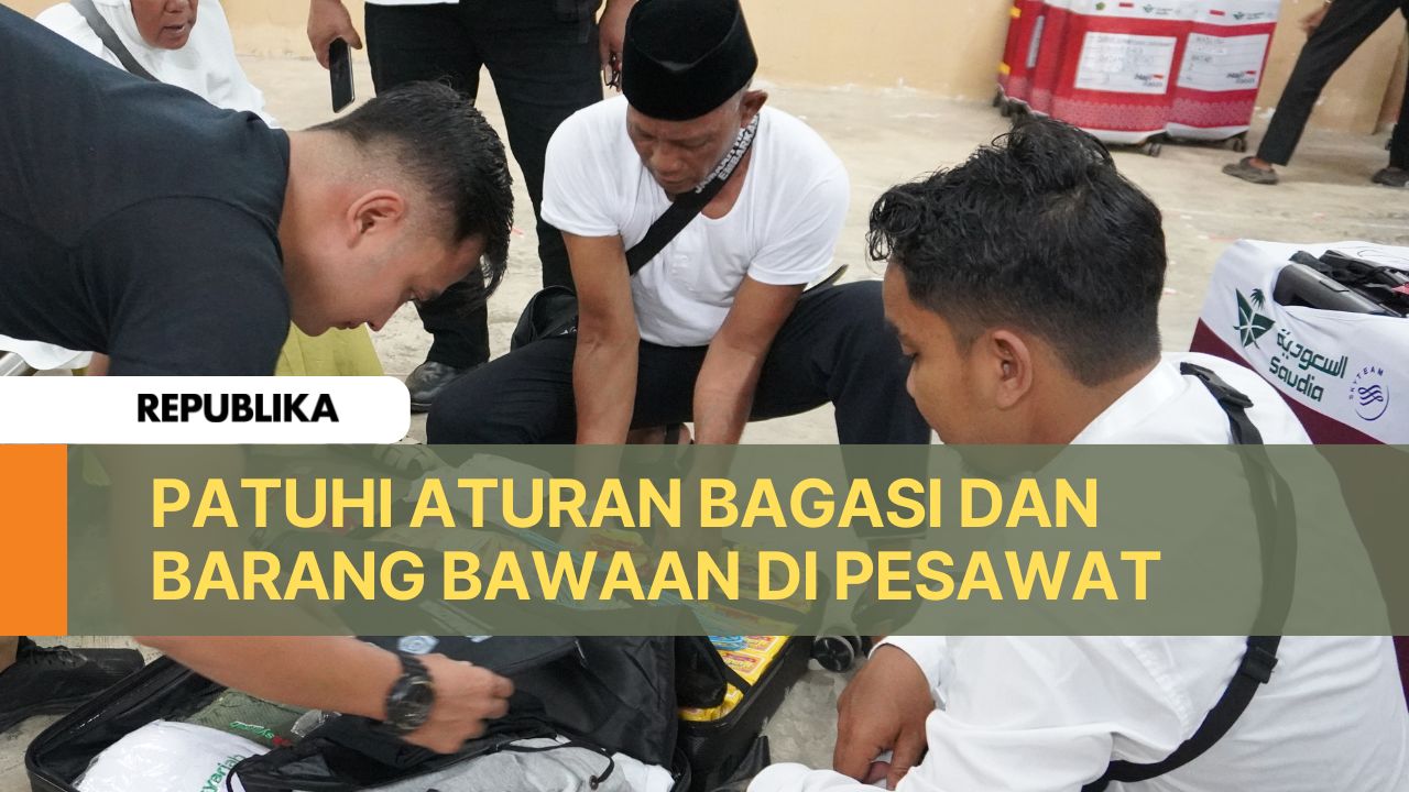 Pemeriksaan bagasi jamaah haji Indonesia (ilustrasi)
