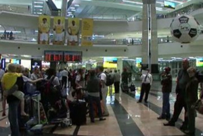 Pemerintah Afsel merenovasi total bandara internasional di Johannesburg yang kini mampu menampung 28 juta penumpang per tahun.