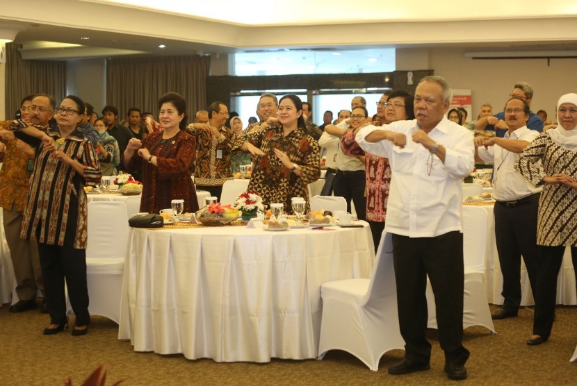 pemerintah berkomitmen untuk menyukseskan Gerakan Masyarakat Hidup Sehat (Germas).