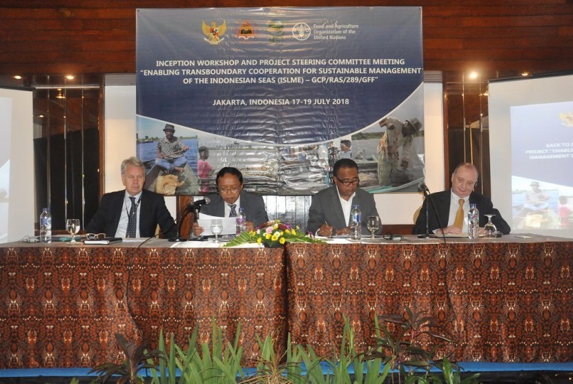 Pemerintah Indonesia dan Timor Leste bertemu membahas pengelolaan perairan kedua negera.
