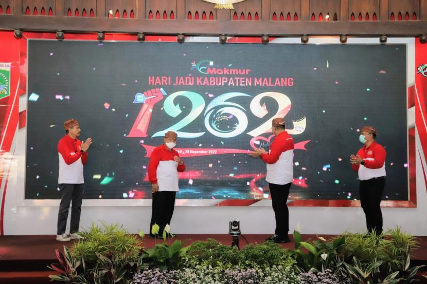 Pemerintah Kabupaten (Pemkab) Malang meluncurkan logo Hari Jadi ke-1262 Kabupaten Malang di Pendopo Panji Kabupaten Malang, Jumat (9/9/2022). 