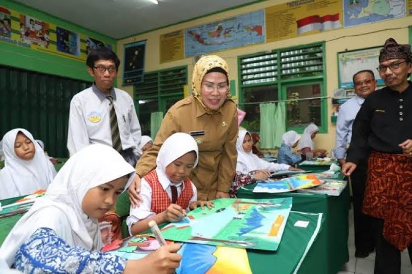 Pemkab Serang Terapkan Belajar Di Rumah Bagi Siswa Sekolah Republika Online