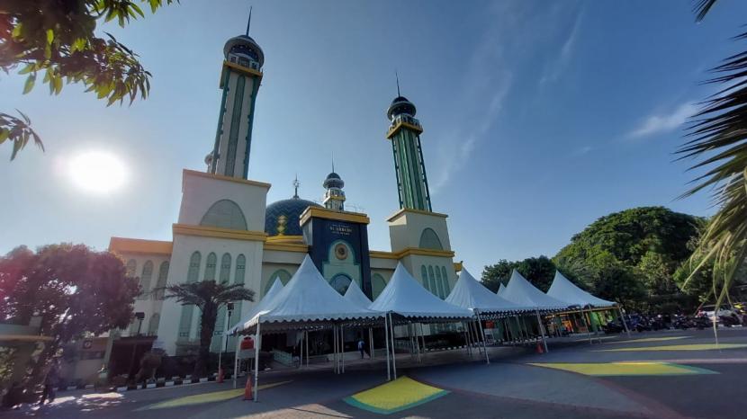 Pemerintah Kota Bekasi mengeluarkan aturan mengenai panduan ibadah Ramadan 2021. Hal ini mengingat pandemi Covid-19 yang belum juga berakhir.
