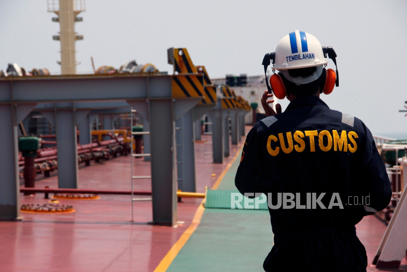 Pemerintah Terbitkan Aturan Pelayanan dan Pengawasan Pengangkutan Barang Tertentu